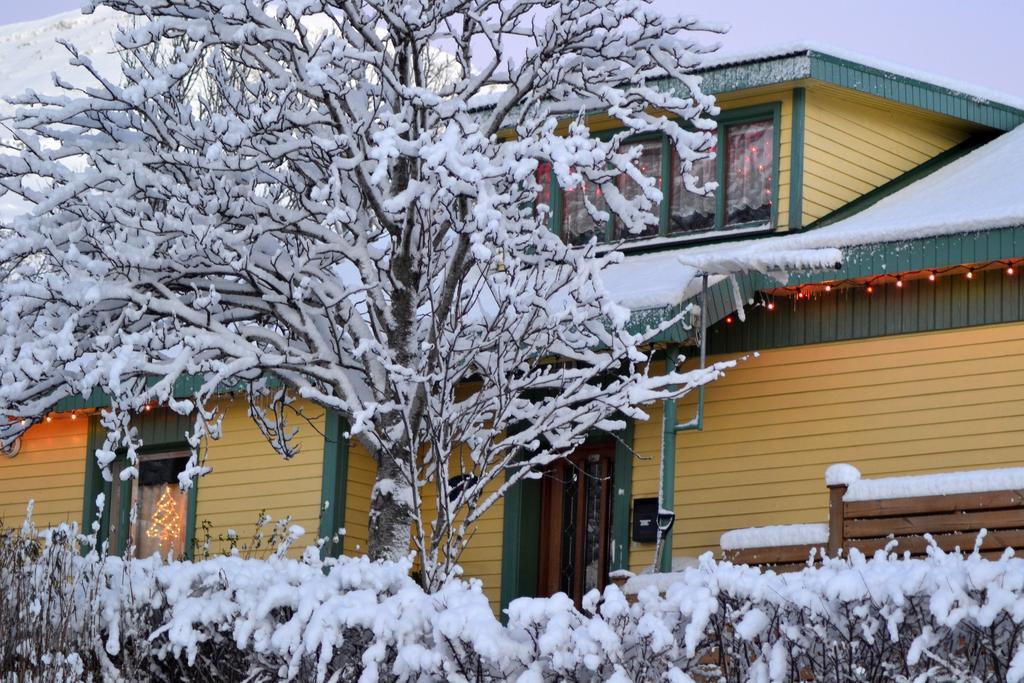 Reydarfjordur Apartment Exterior foto